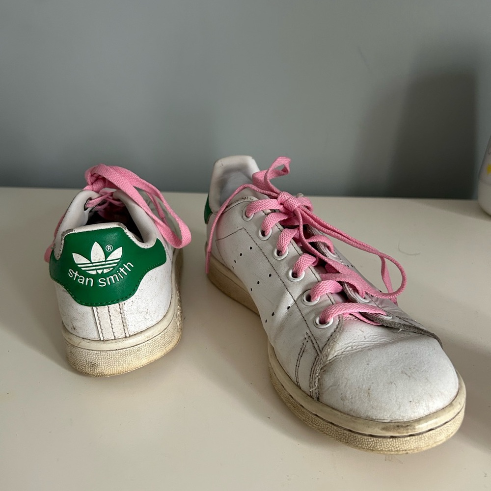Stan Smith Adidas White and Green Sneakers with Pink Laces, sz 6.5